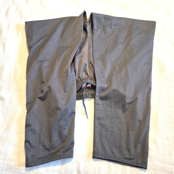 Champion men's size XL Gray jogging pants, 2 pockets, thin fuzzy lined NWT - Picture 5 of 8